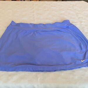 Woman’s Nike blue tennis skort  size large